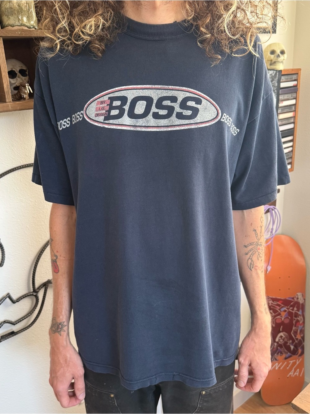 Vintage 80s Boss Graphic Tee USA ~ Size Large